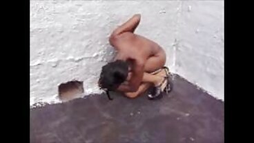 Sexe en levrette avec la chaude Kyler tu kiff porno français Quinn de Hard X